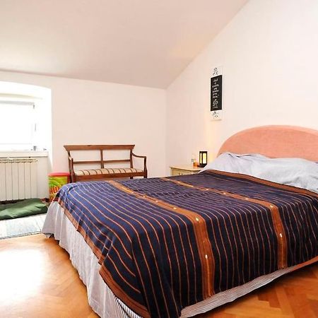 Spacious Attic Apartment Kandler Trieste Eksteriør billede