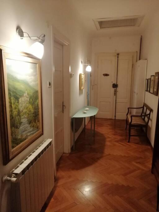 Spacious Attic Apartment Kandler Trieste Eksteriør billede