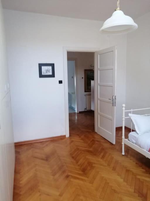 Spacious Attic Apartment Kandler Trieste Eksteriør billede